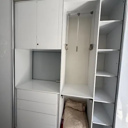 Ferit's Near Center Appartement Tirana