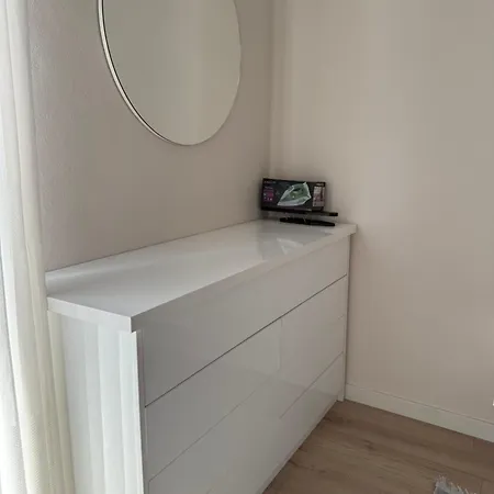 Ferit's Near Center Appartement Tirana