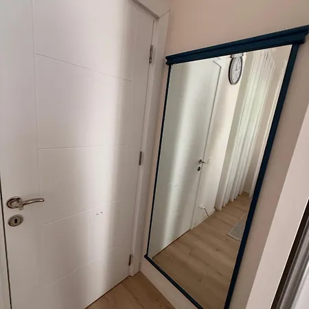Ferit's Near Center Appartement *